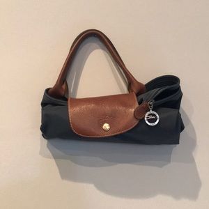XL longchamp weekender tote, dark grey, like new